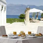Mitsis Galini Θέρετρο