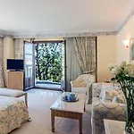 Mitsis Galini Resort 5*