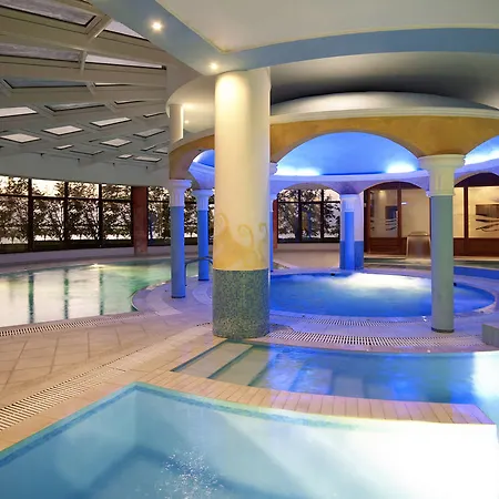 Mitsis Galini Θέρετρο