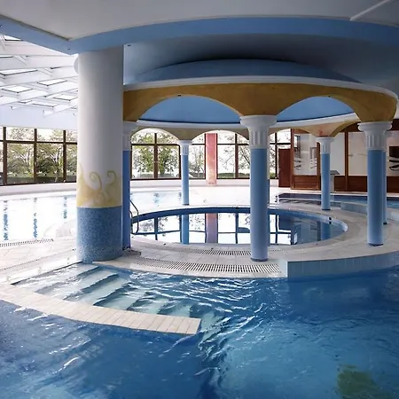 Mitsis Galini Καμένα Βούρλα