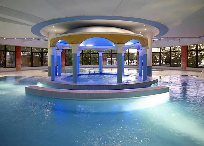 Mitsis Galini Καμένα Βούρλα